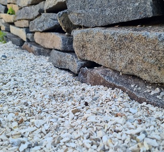 Drvený TRAVERTÍN frakcia 3-7 mm