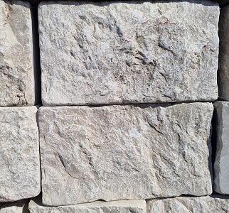 Mramorové bloky - múrik