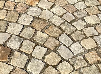 Pieskovcové dlažobné kocky 8/11 - pieskovo-béžové