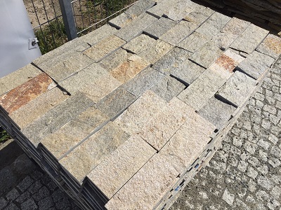 Prírodný kameň Rula Gold Brown - obklad 4 x rezaný