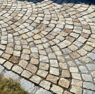 Pieskovcové dlažobné kocky 8/11 - pieskovo-béžové