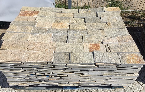 Prírodný kameň Rula Gold Brown - obklad 4 x rezaný