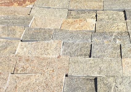 Prírodný kameň Rula Gold Brown - obklad 4 x rezaný