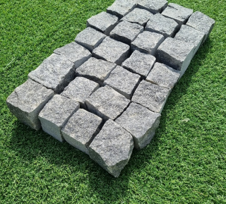 Čadičové čierne dlažobné kocky Gabbro 4/6